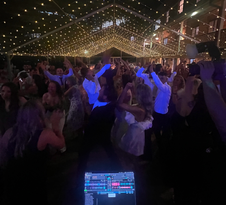 Image 5 dancefloor 1